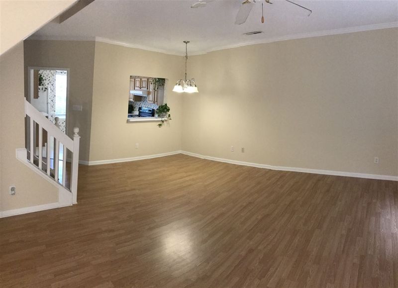 4322 Pine Springs Ct, Raleigh, NC 27613