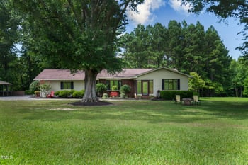 4322 Russell Rd, Graham, NC 27253