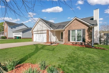 4323 Dominique St, Hope Mills, NC 28348