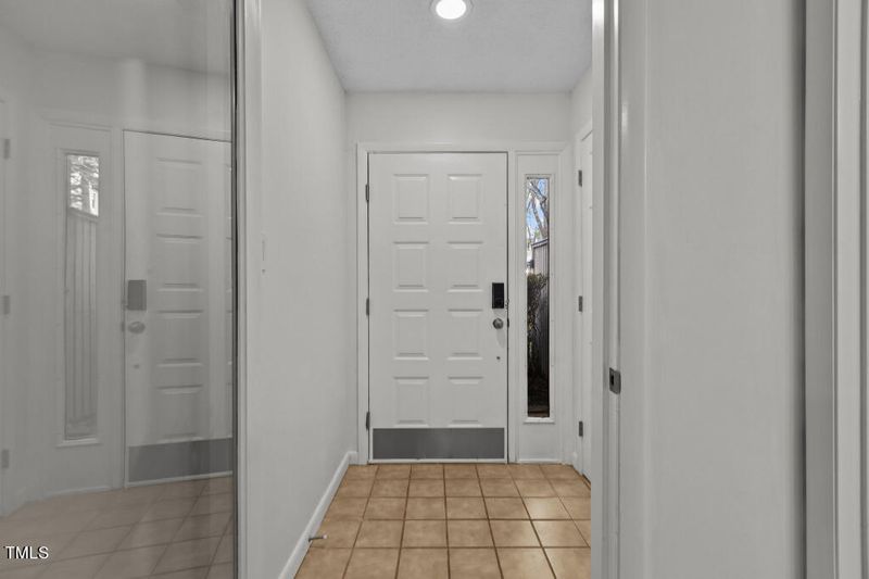4323 Southwind Dr, Raleigh, NC 27613