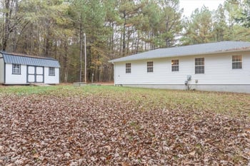 4324 Willis Rd, Chapel Hill, NC 27516