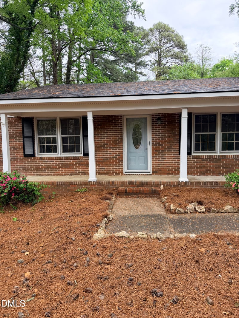 4324 Woodlawn Dr, Raleigh, NC 27616