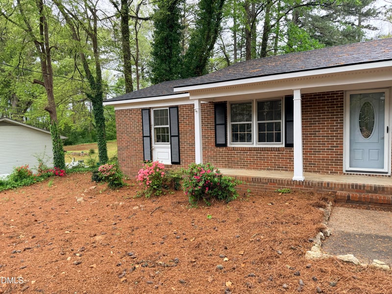 4324 Woodlawn Dr, Raleigh, NC 27616