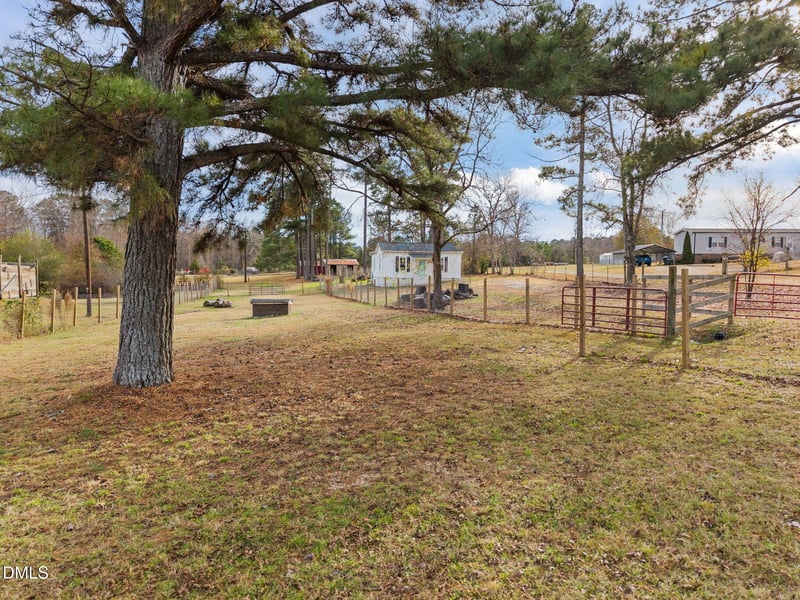 4325 Auburn Knightdale Rd, Raleigh, NC 27610