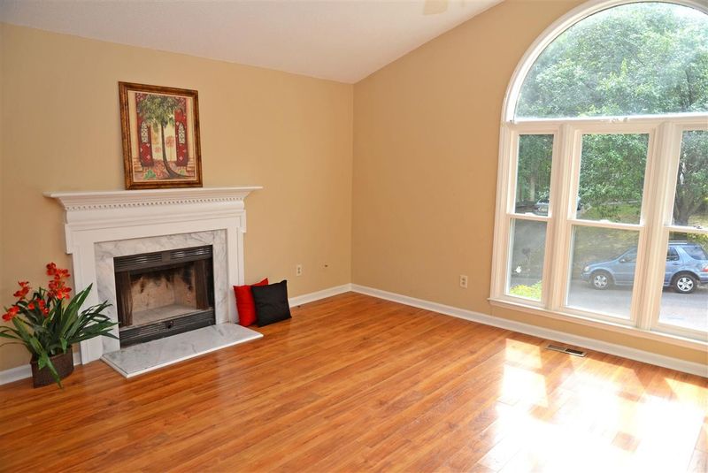 4325 Candle Ct, Raleigh, NC 27616