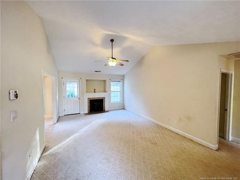 4325 Wavetree Dr, Fayetteville, NC 28306
