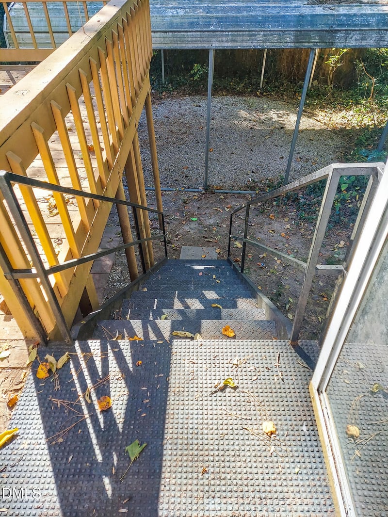 4325 Woodlawn Dr, Raleigh, NC 27616