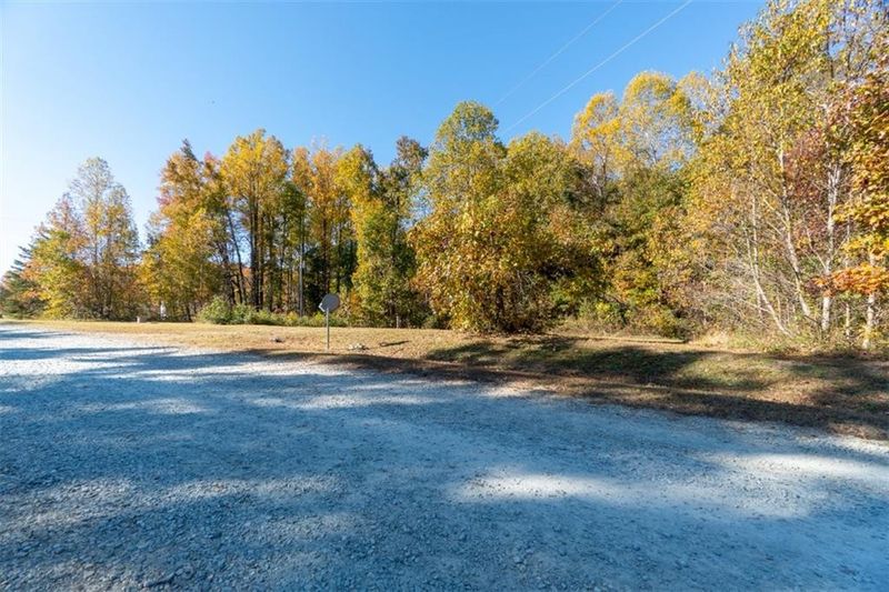 4326 Rone Rd, Burlington, NC 27217