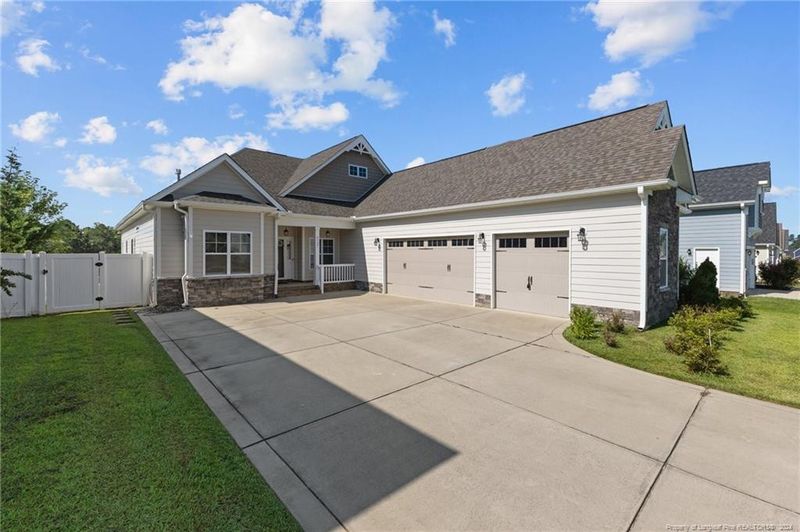 4327 Saleeby Way, Fayetteville, NC 28306