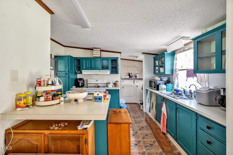 4329 Green Bush Ave, Fayetteville, NC 28312