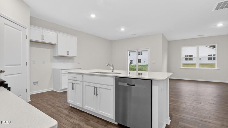 433 Conifer St, Sanford, NC 27332