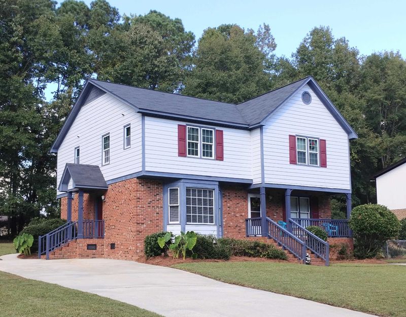 433 Creekway Dr, Fuquay Varina, NC 27526