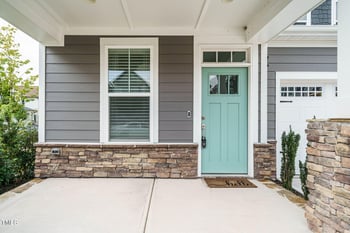 433 Douglas Falls Dr, Wendell, NC 27591