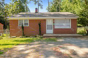 433 Evergreen Ln, Sanford, NC 27330