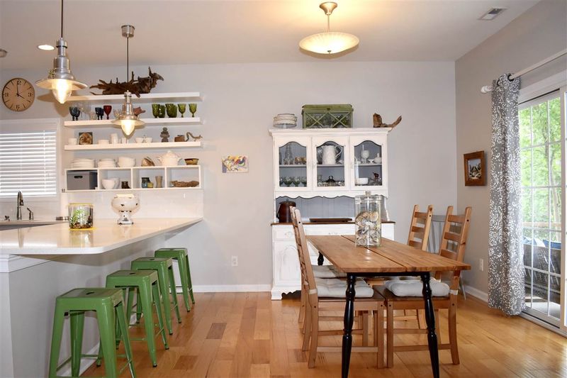 433 Field Glow Ln, Apex, NC 27539