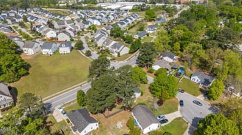 433 Kellywood Ct, Fuquay Varina, NC 27526