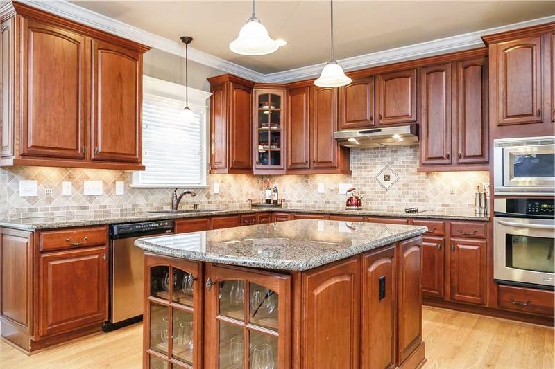 433 Kings Hollow Dr, Raleigh, NC 27603