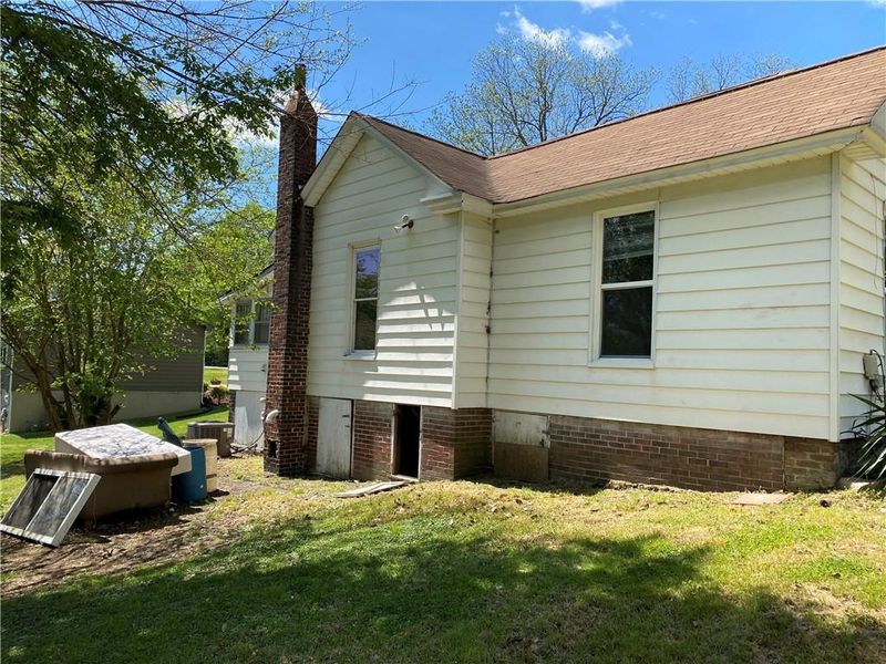 433 N Logan St, Burlington, NC 27217