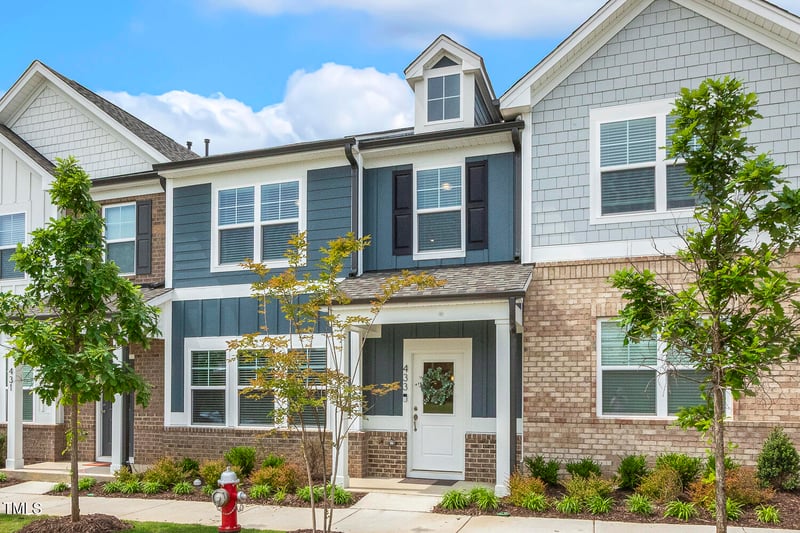 433 Parker Station Ave, Fuquay Varina, NC 27526