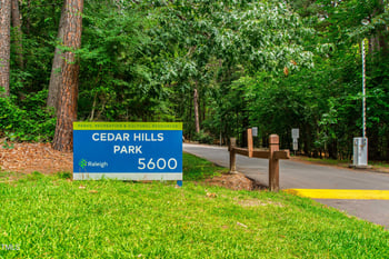 433 Rosehaven Dr, Raleigh, NC 27609