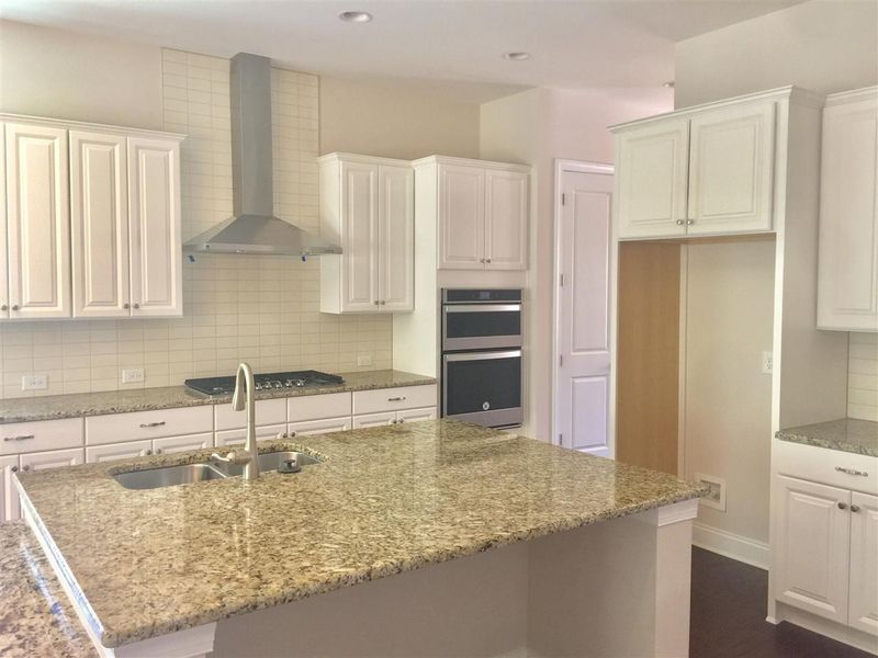 433 Spokane Way #59, Cary, NC 27519
