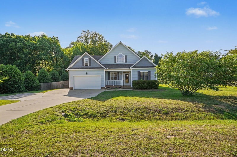 433 Spruce Meadows Ln, Willow Springs, NC 27592