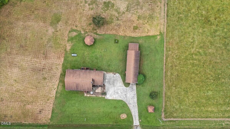 433 Steel Bridge Rd, Clayton, NC 27520