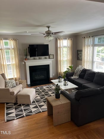 433 Turnberry Dr, Mebane, NC 27302