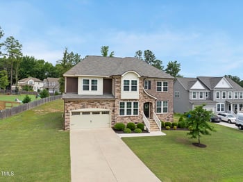 433 Village Bend Dr, Fuquay Varina, NC 27526