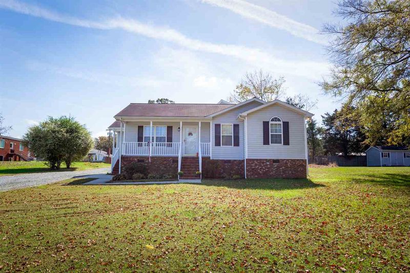 4330 Alamance Baptist Church Loop Rd, Burlington, NC 27215