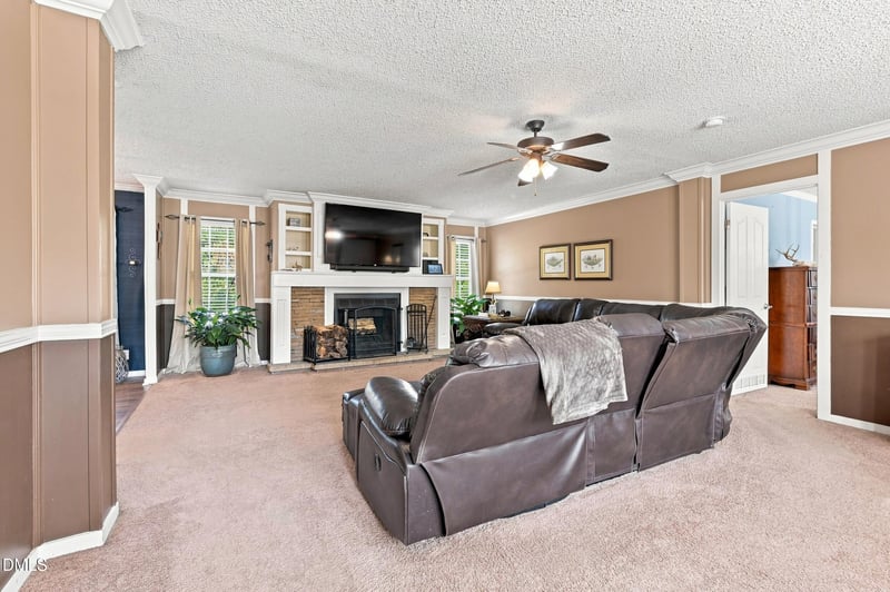 4331 Nc 39 Hw N, Louisburg, NC 27549