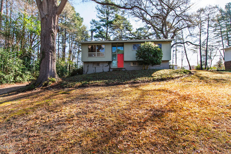 4332 Woodlawn Dr, Raleigh, NC 27616