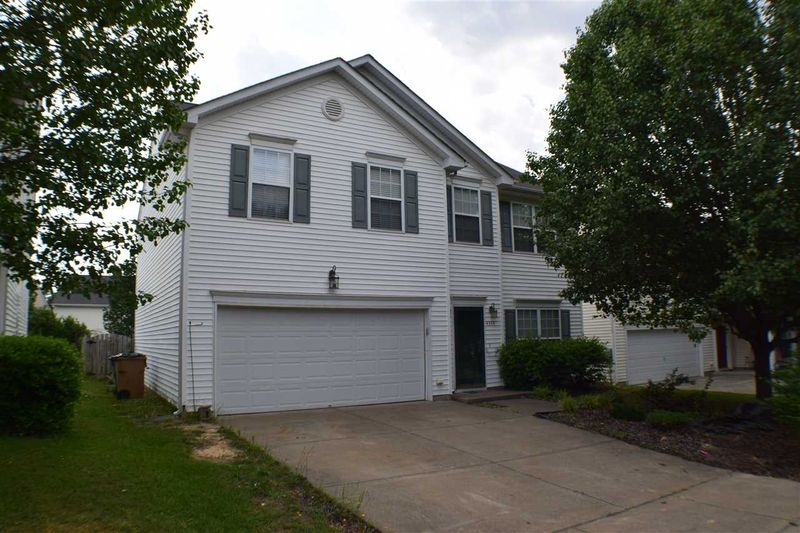 4333 Cardinal Grove Blvd, Raleigh, NC 27616