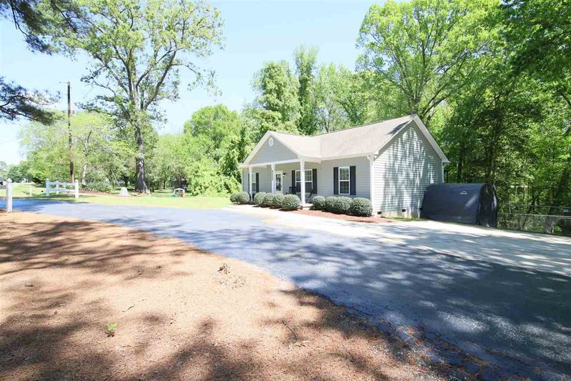 4333 Hicks Rd, Garner, NC 27529