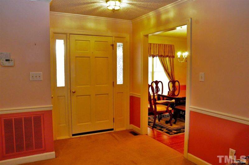 4336 Rockside Hills Dr, Raleigh, NC 27603