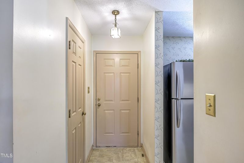 4338 Bona Ct, Raleigh, NC 27604