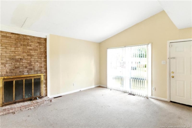 434 Lynhurst Dr, Fayetteville, NC 28314