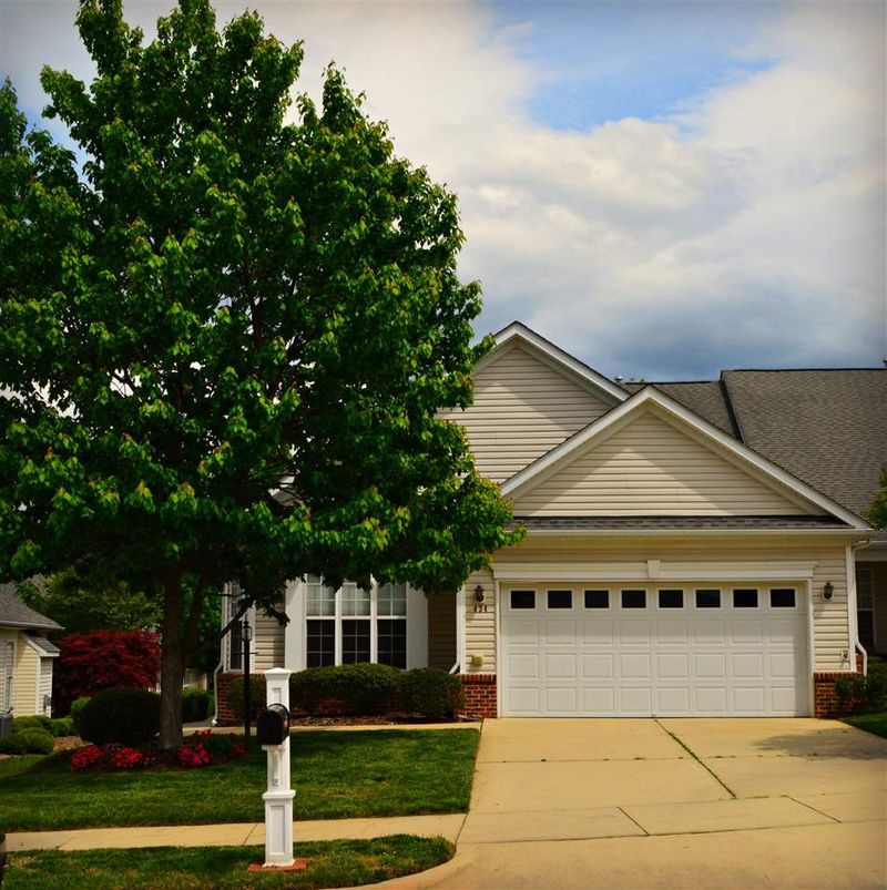 434 Sawgrass Hill Ct, Cary, NC 27519