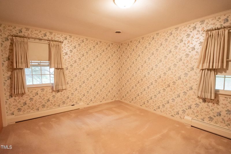 434 Shadowbrook Dr, Burlington, NC 27215