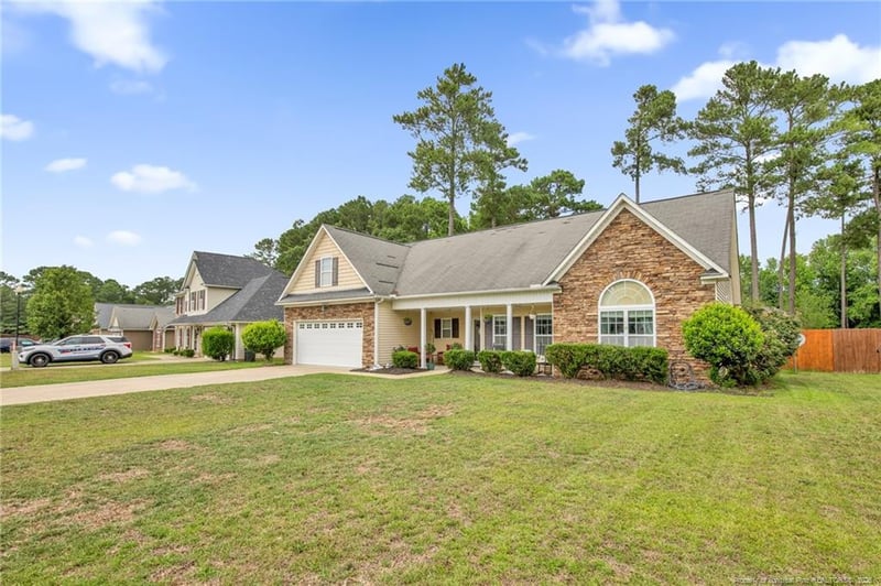 4344 Redspire Ln, Fayetteville, NC 28306
