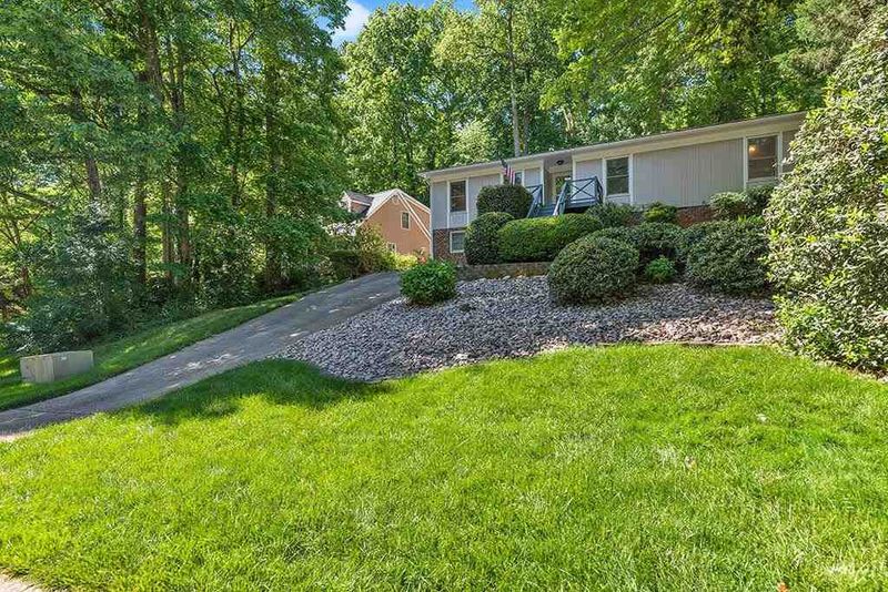 4345 Pickwick Dr, Raleigh, NC 27613