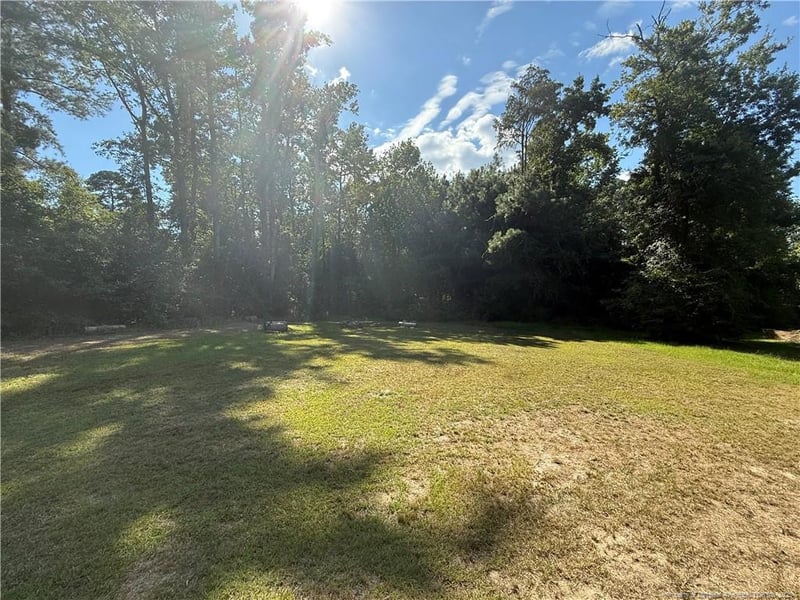4346 Betsy Ross Dr, Hope Mills, NC 28348