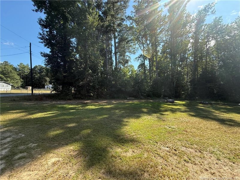 4346 Betsy Ross Dr, Hope Mills, NC 28348