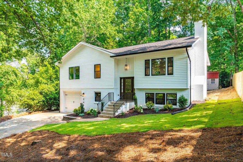 4349 Pickwick Dr, Raleigh, NC 27613