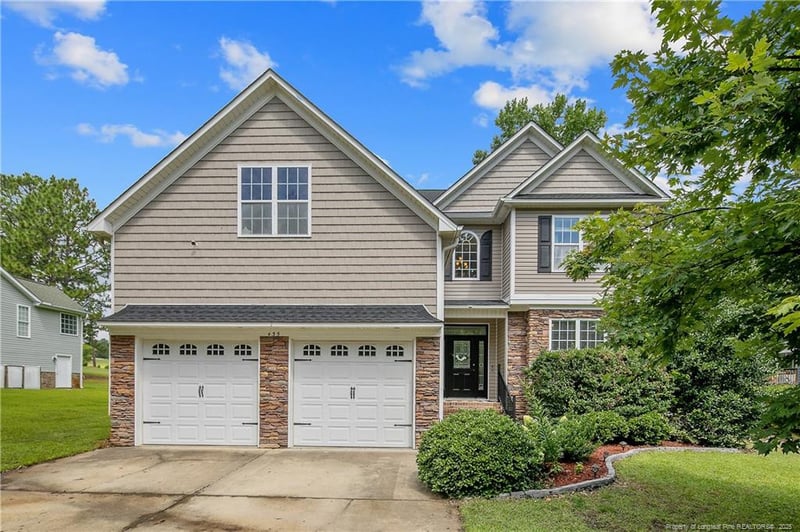435 Carolina Way, Sanford, NC 27332