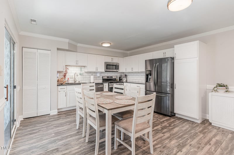 435 Summerwalk Cir #435, Chapel Hill, NC 27517