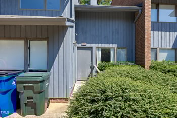 4350 Hunters Club Dr, Raleigh, NC 27606