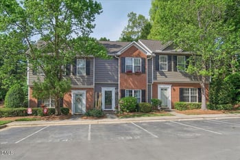 4350 Pine Springs Ct, Raleigh, NC 27613