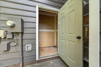 4350 Pine Springs Ct, Raleigh, NC 27613