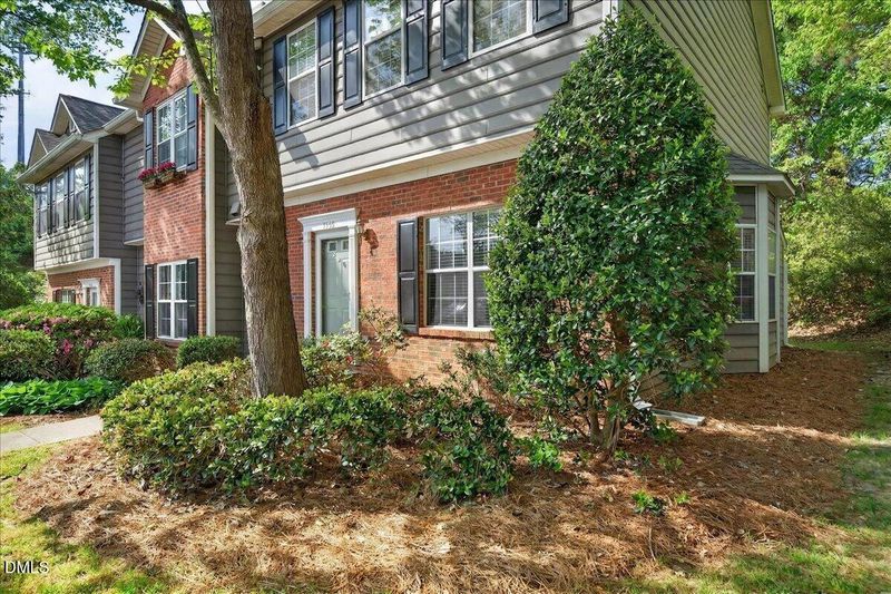 4350 Pine Springs Ct, Raleigh, NC 27613